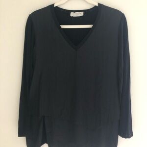 lola & sophie v-neck top